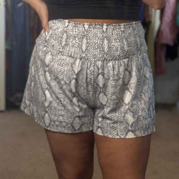 TCEC Pants - TCEC Snakeskin High Waist Silky Pull On Shorts